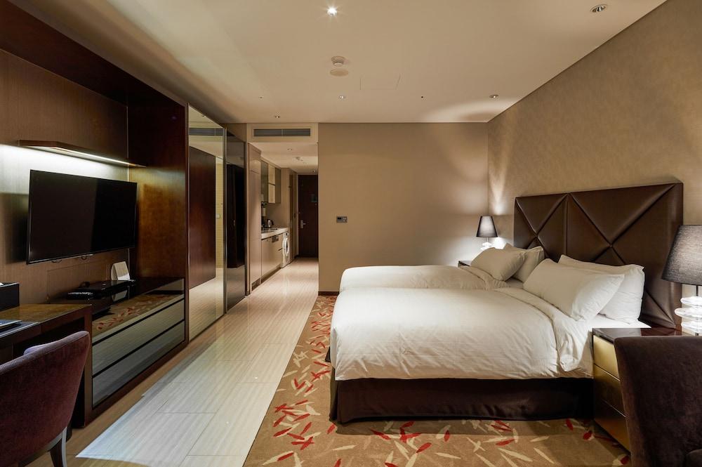 Oakwood Premier Incheon Aparthotel Exterior photo